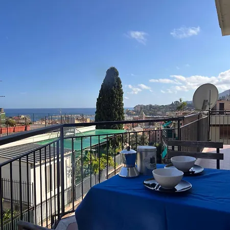 Bellavista Apartment *